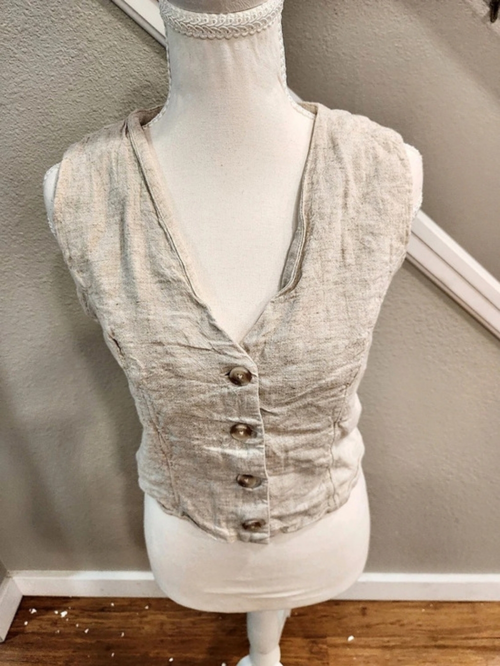 Abercrombie & Fitch Linen-Blend Button-Through Vest Beige Medium